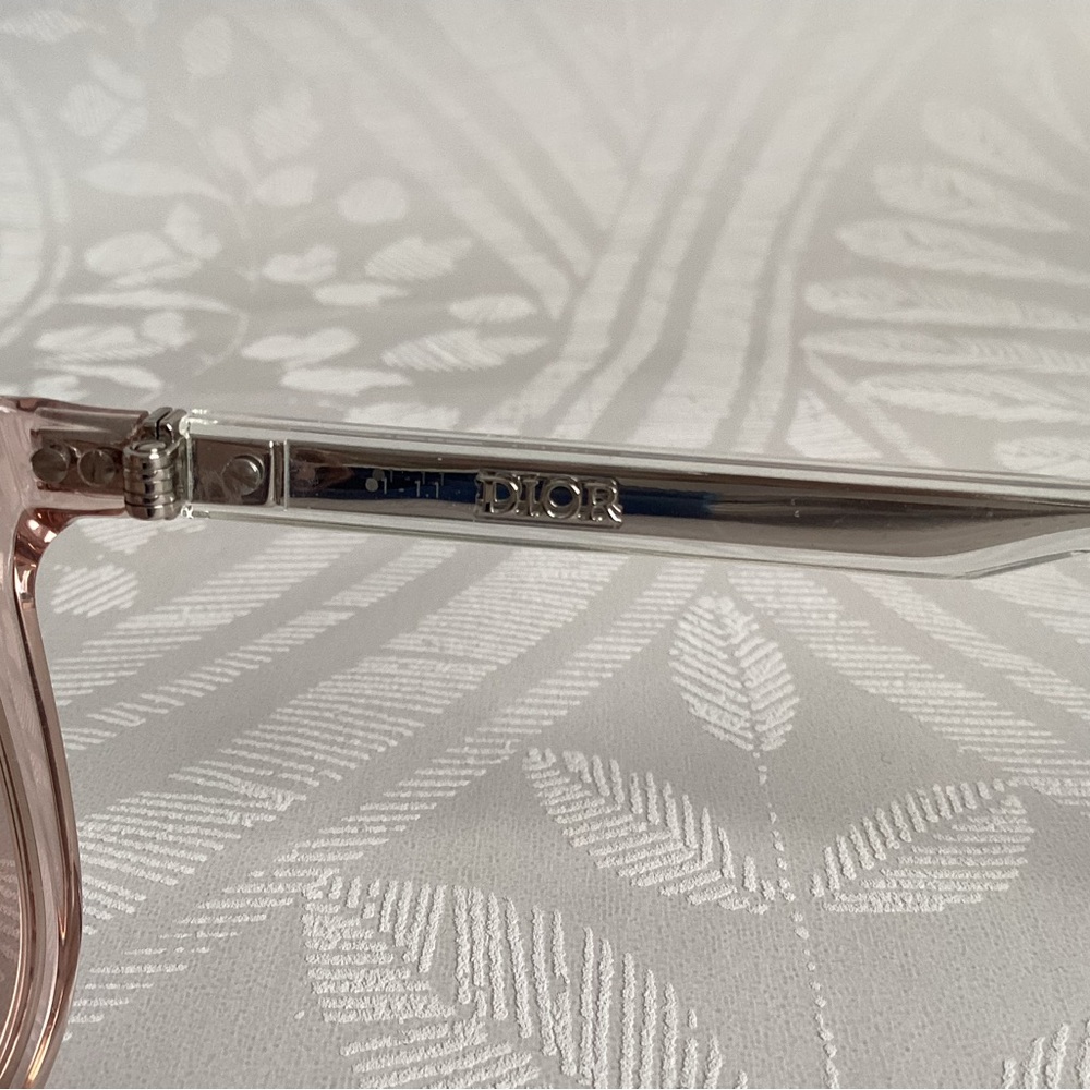 NEW Authentic DiorTag SU 40E0 Clear Pale Pink Sunglasses - Picture 7 of 16